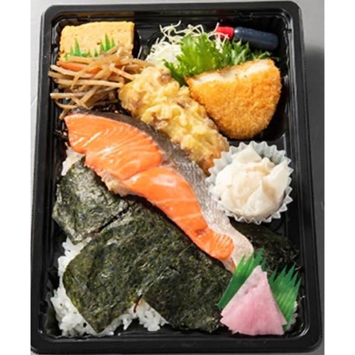 アクシアルリテイリング「こだわり紅鮭海苔弁当、チキン照焼海苔弁当」（新潟県、富山県で販売） - 返金／回収
